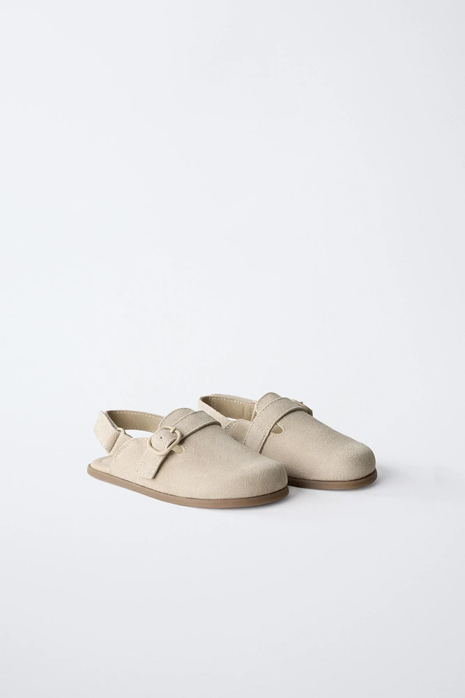 SABOTS EN CUIR