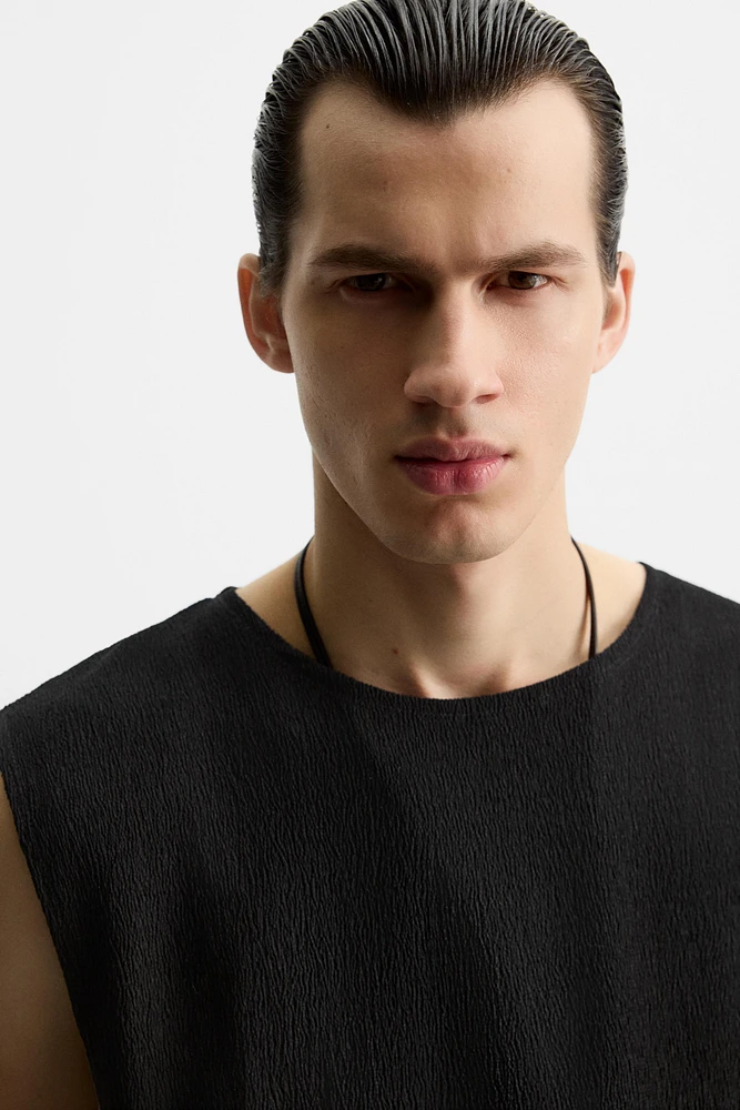 TEXTURED TANK TOP