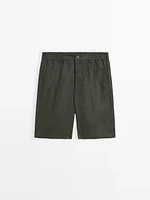 100% linen semi-jogger fit Bermuda shorts