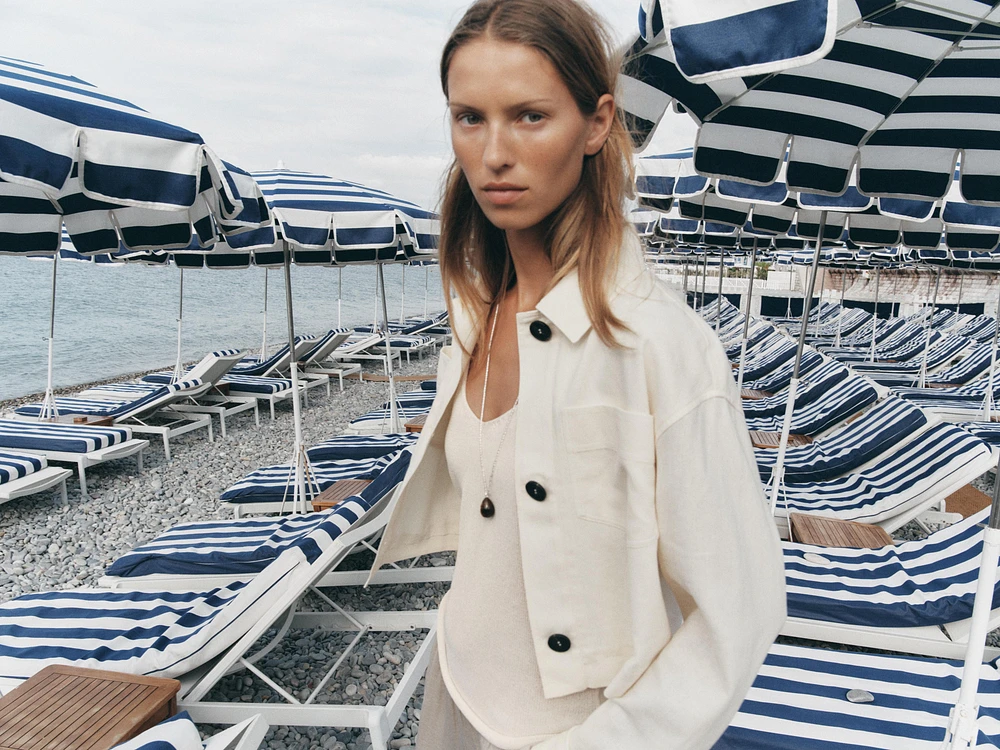 VESTE AVEC LIN MANCHES COMBINÉES