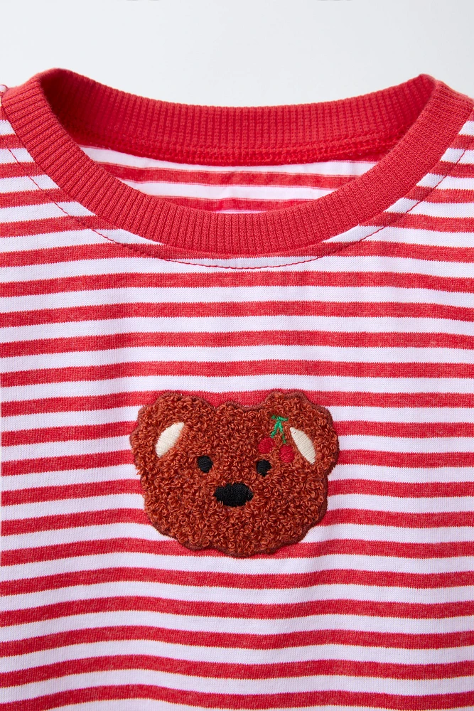 PATCH STRIPED T-SHIRT