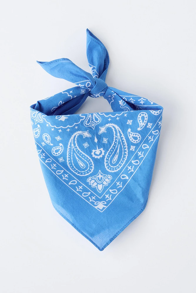 BANDANA CARRÉE IMPRIMÉE