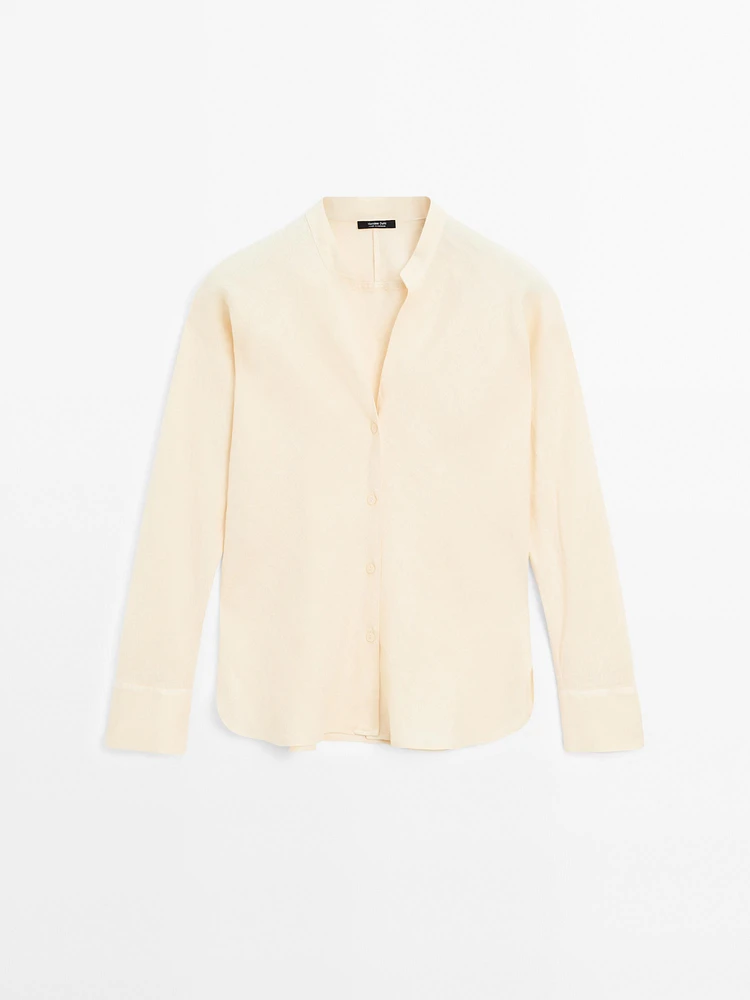 Flowing linen shirt with stand collar