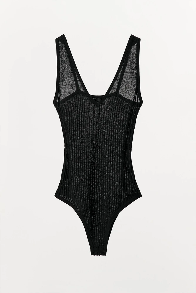BODY EN MAILLE PLISSÉE