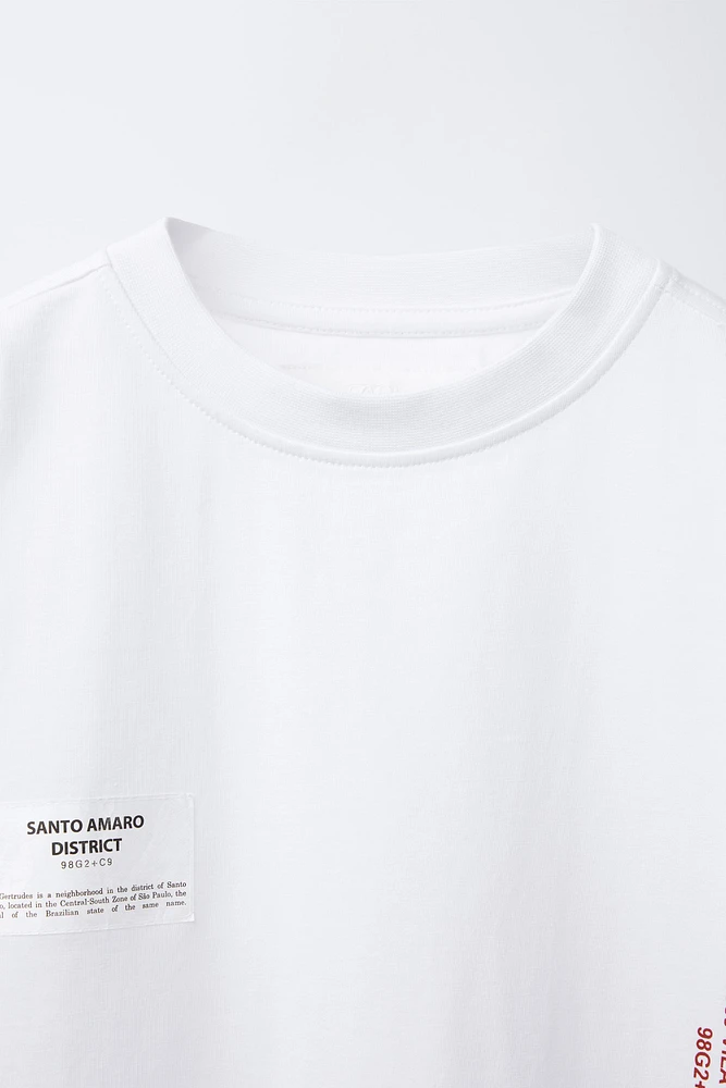 TEXT AND LABEL T-SHIRT