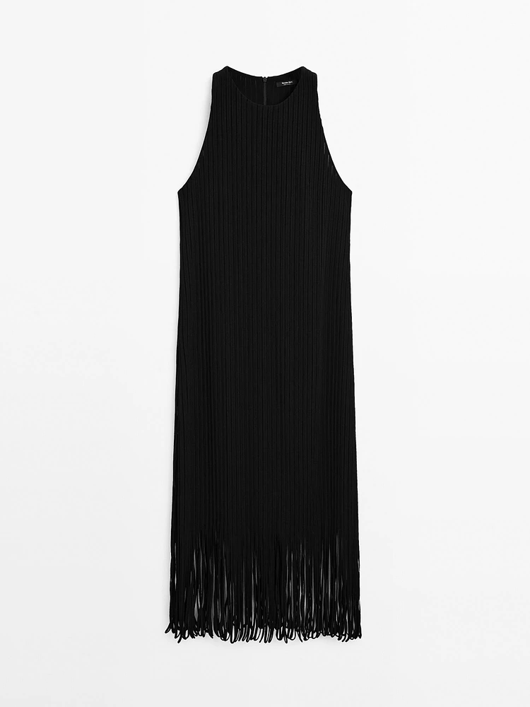 Textured knit dress with fringed hem