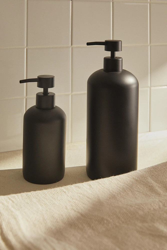 BLACK RESIN SOAP DISPENSER