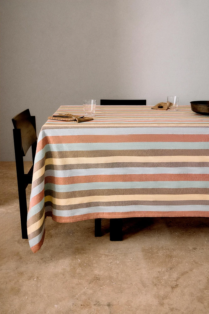 NAPPE BANDES COLORÉES