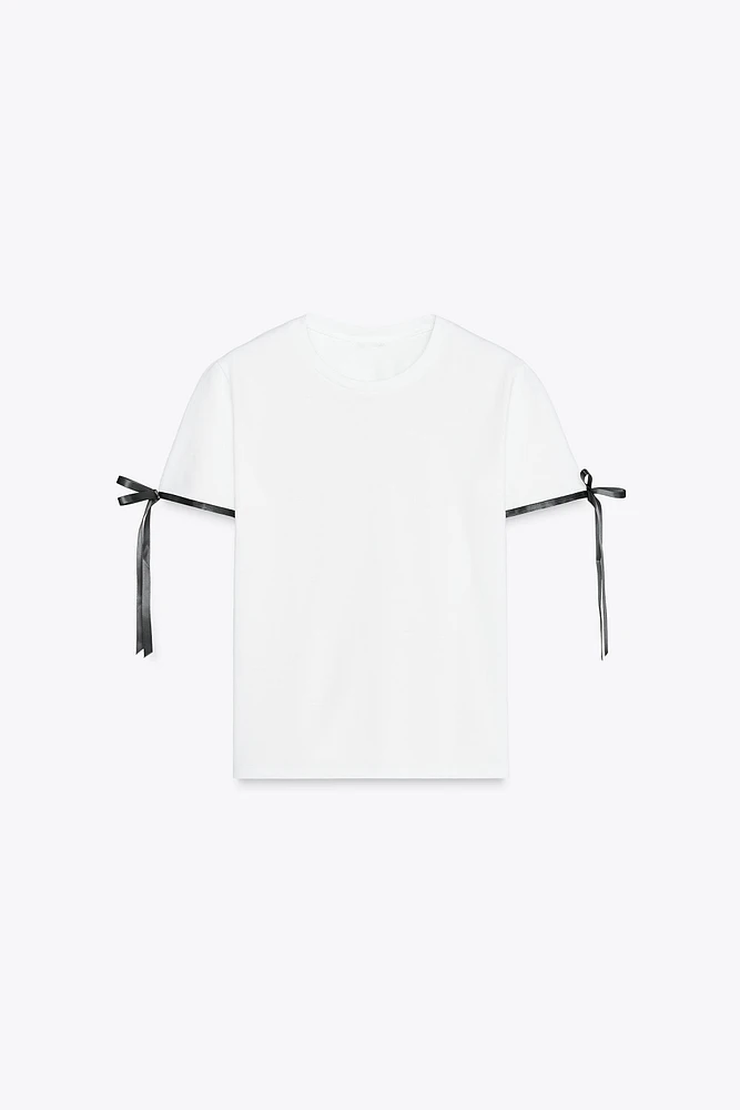 CONTRAST BOW T-SHIRT