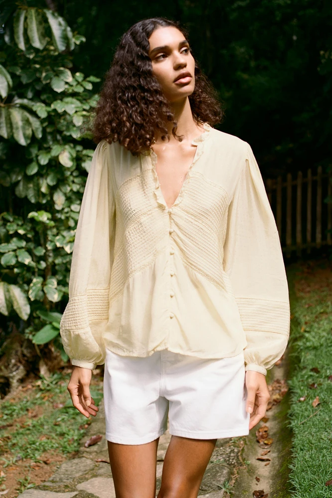 BLOUSE PLIS NERVURÉS ENTRE-DEUX