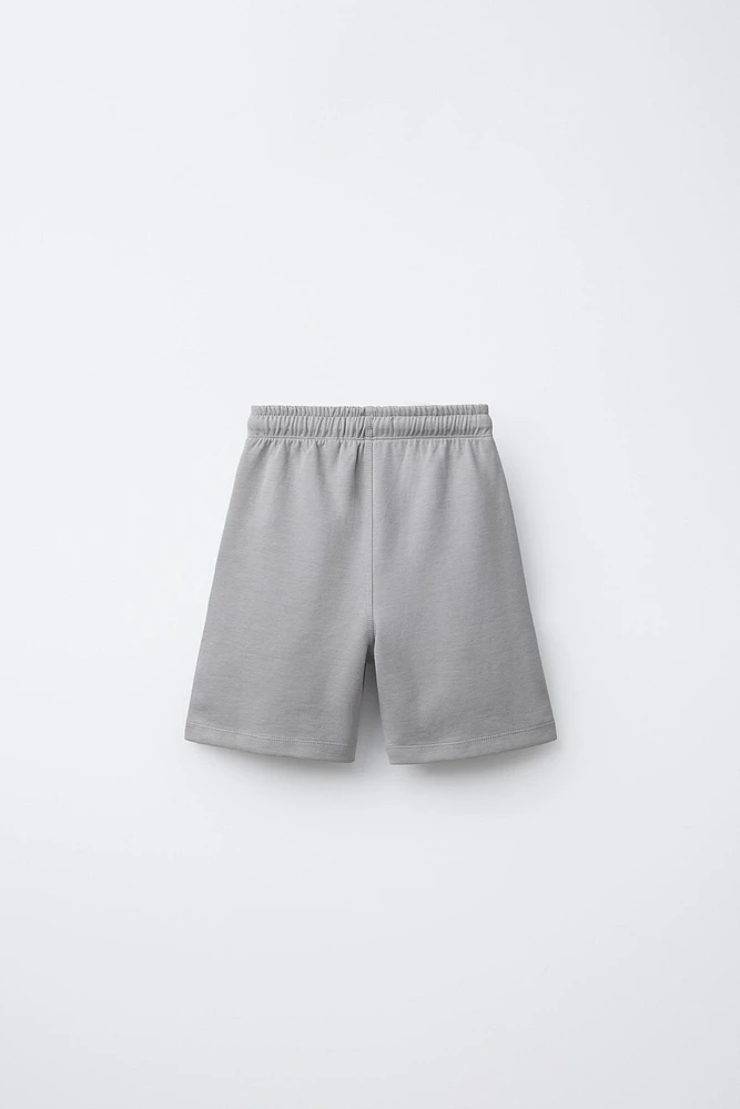 INTERLOCK T-SHIRT AND SHORTS MATCHING SET