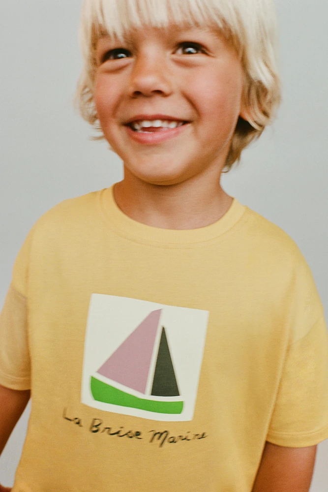 BOAT PRINT T-SHIRT