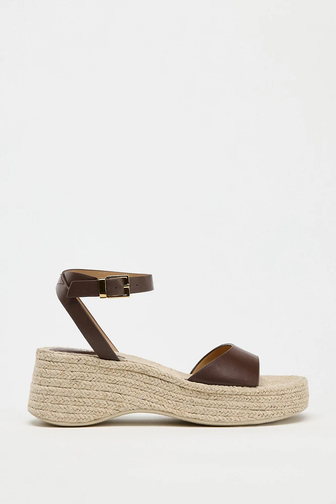 BRAIDED WEDGE