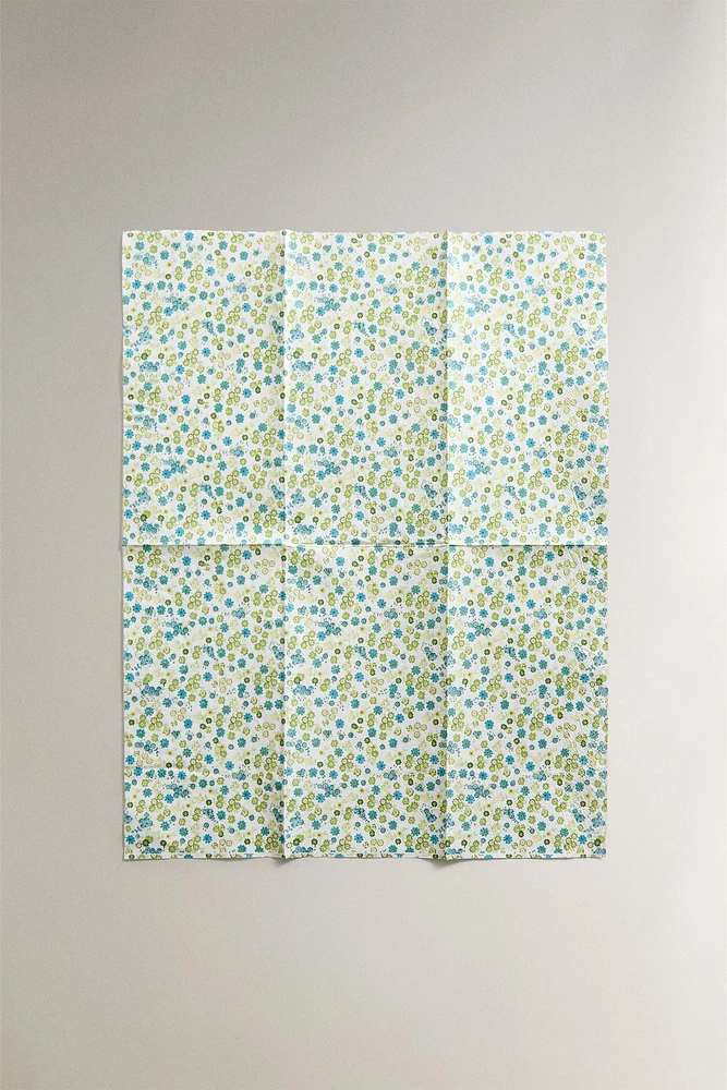 LOT SERVIETTES DE TABLE PAPIER IMPRIMÉES (LOT DE 30)