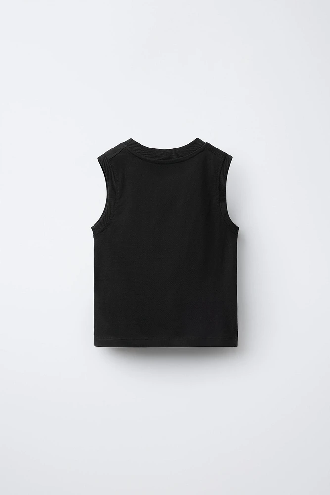 SLEEVELESS POCKET T-SHIRT
