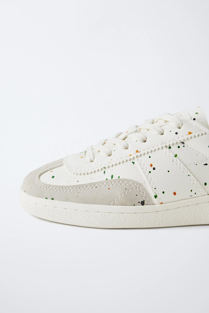 PAINT EFFECT SNEAKERS