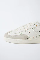 PAINT EFFECT SNEAKERS
