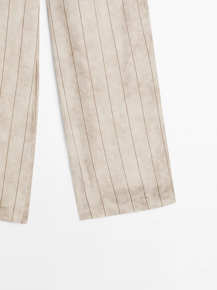 Pantalon droit fluide à rayures