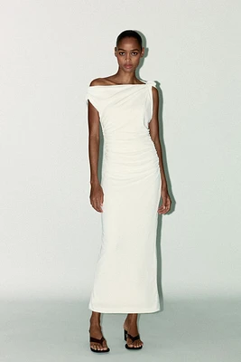 ROBE MIDI ASYMÉTRIQUE