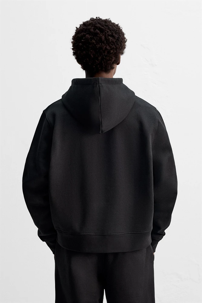 HEAVYWEIGHT ZIP SWEATSHIRT