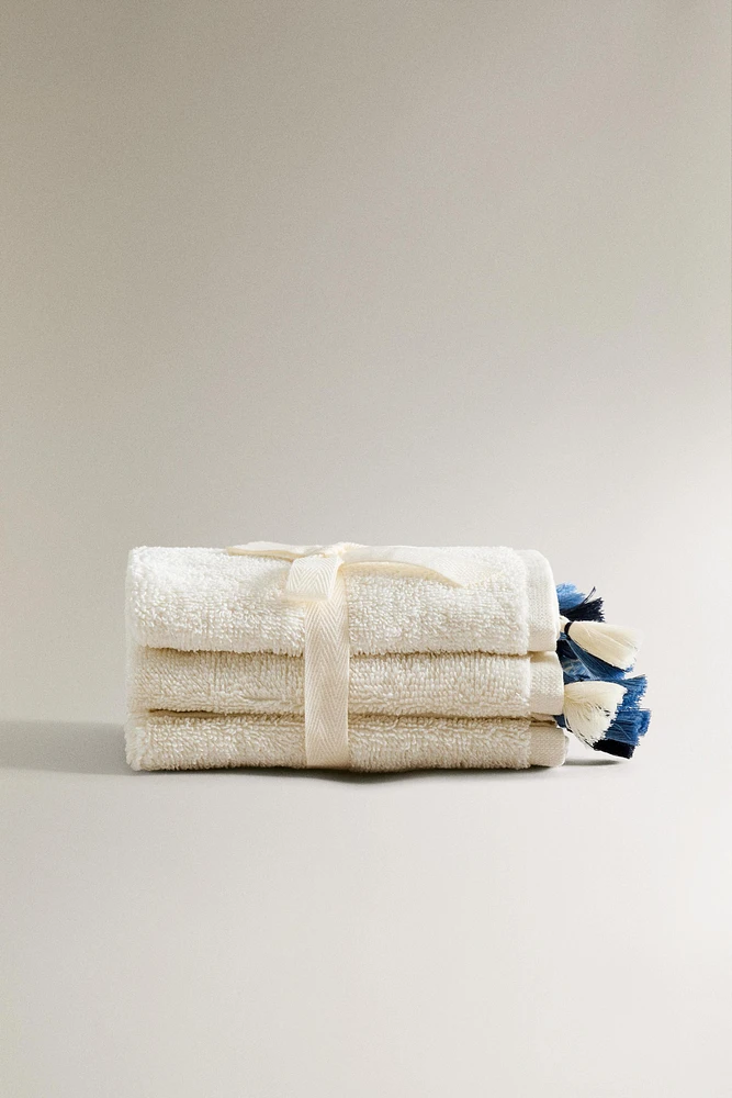 PACK OF HAND TOWELS WITH TASSELS (PACK 3)