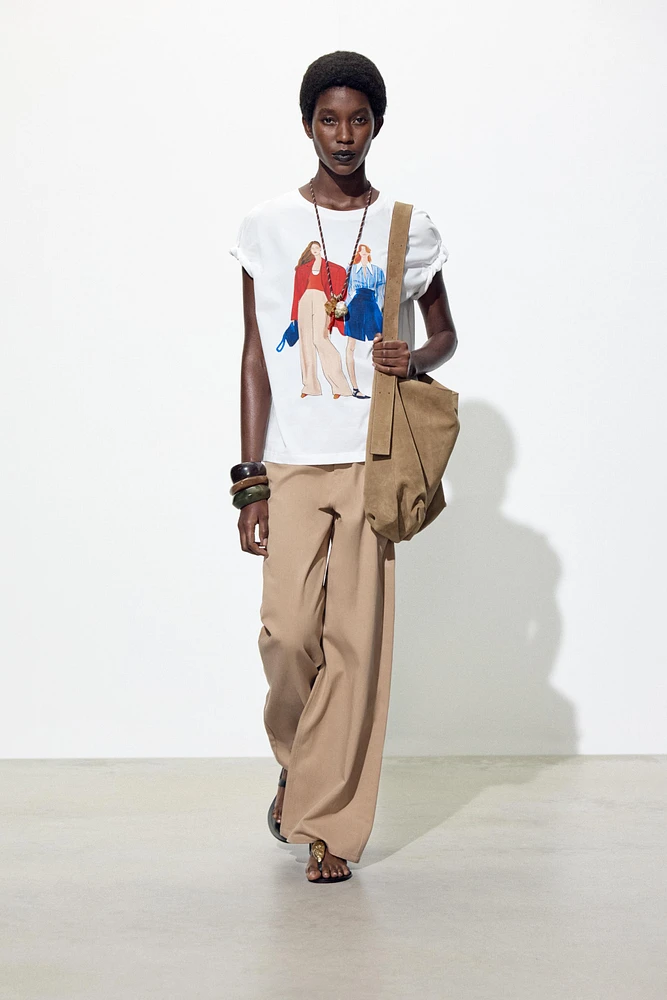 T-SHIRT WITH GIRL PRINT