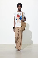 T-SHIRT WITH GIRL PRINT
