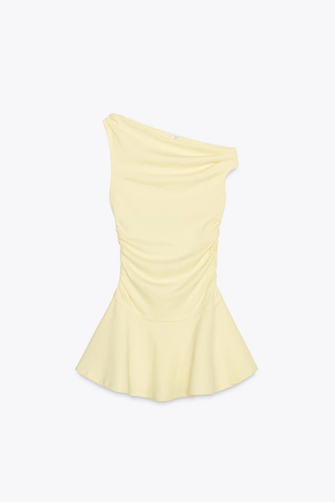 ROBE À TEXTURE AVEC PLIS