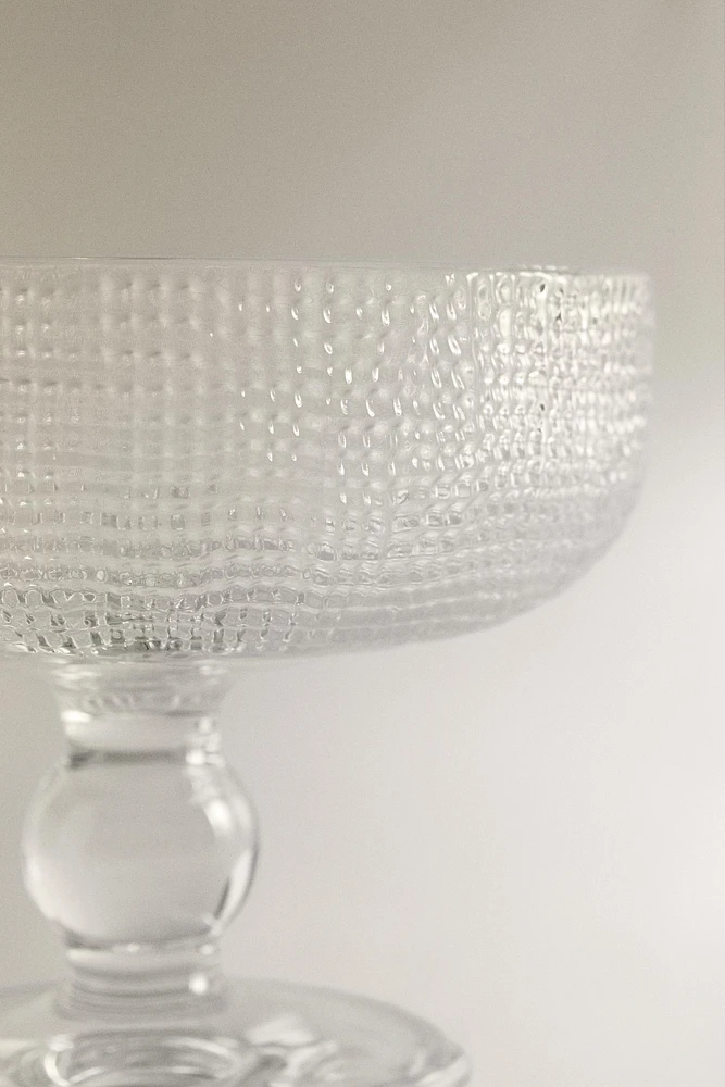 ICE-CREAM CUP GLASS WITH RAISED DESIGN