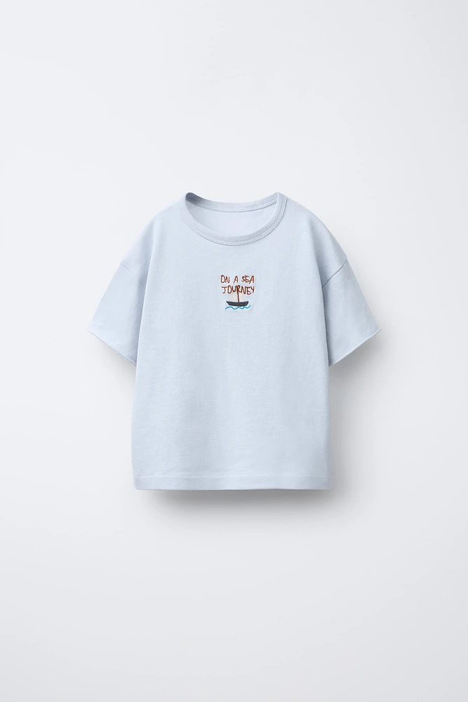 EMBROIDERED T-SHIRT