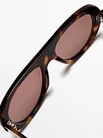 Oval sunglasses