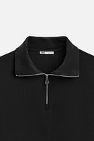 QUARTER ZIP TECHNICAL SWEATSHIRT