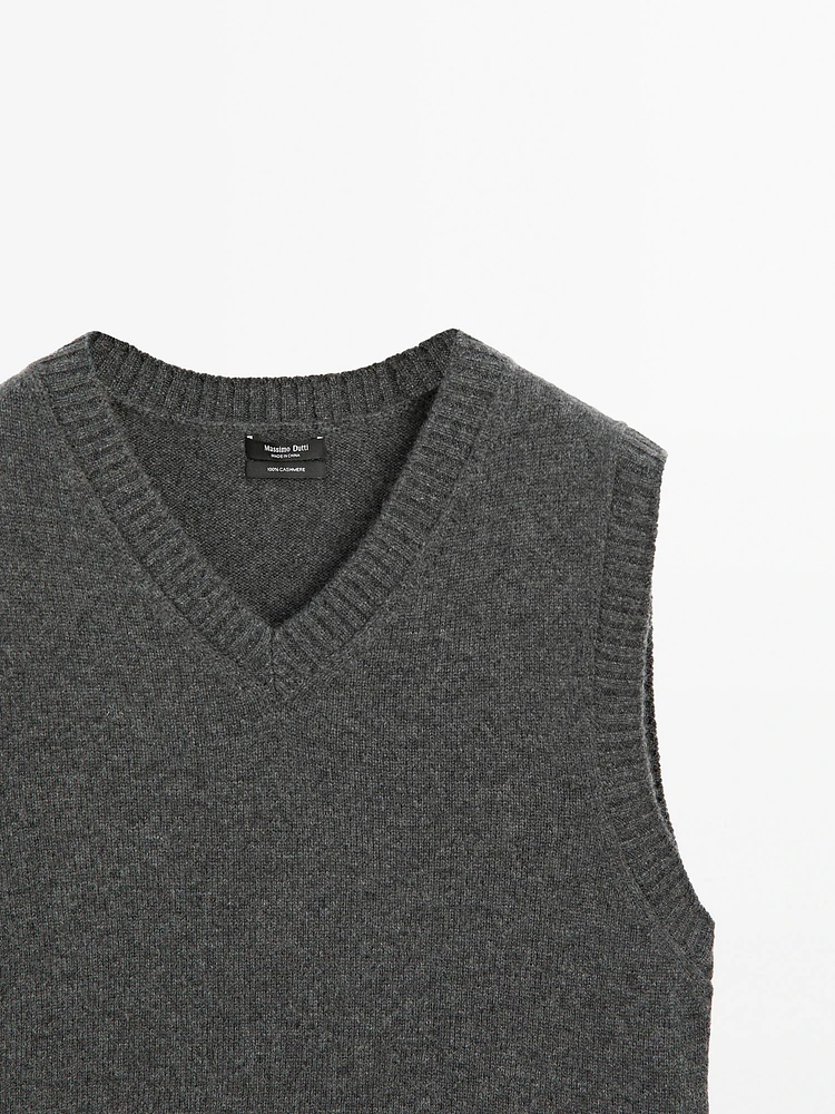 Veste sans manches 100 % cachemire à col en V