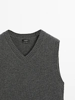 Veste sans manches 100 % cachemire à col en V