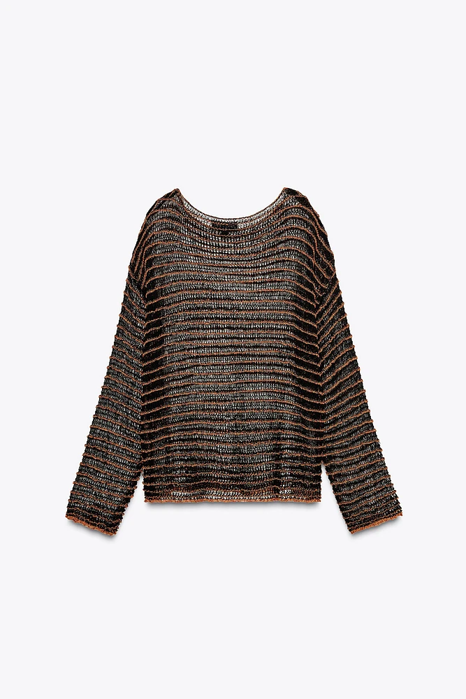 PULL EN MAILLE OUVERTE