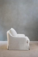 BOUCLÉ-ARMCHAIR COVER 01