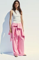 TOP EN MAILLE AJOURÉ AVEC LACETS