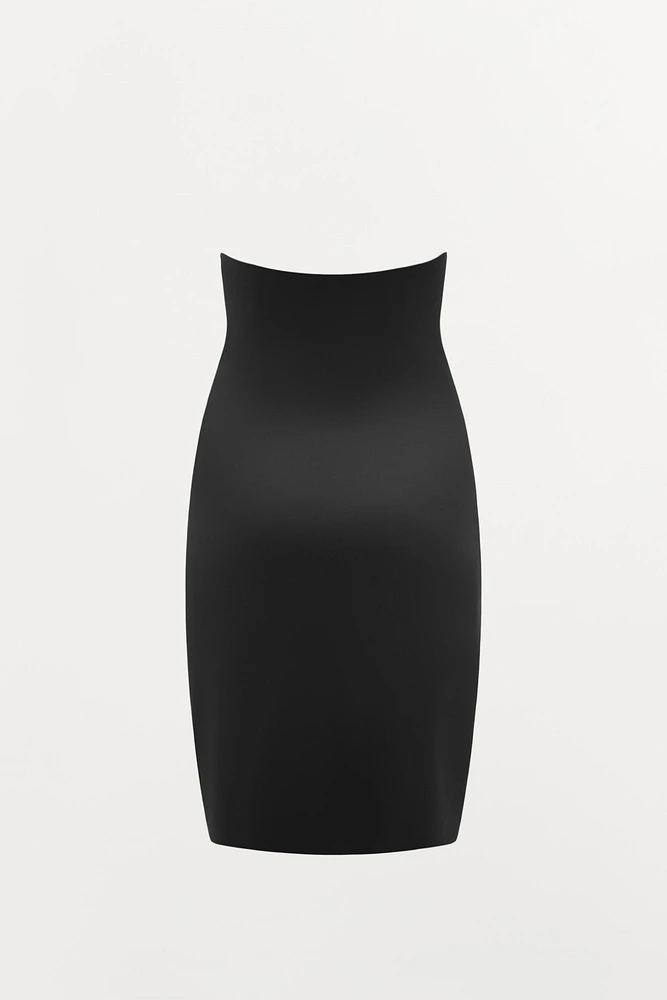 BODY SHAPE SHORT DRESS