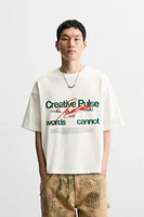 T-SHIRT À INSCRIPTION IMPRIMÉE