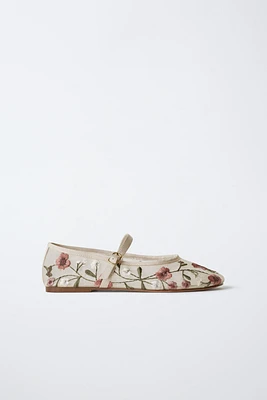 EMBROIDERED BALLET FLATS