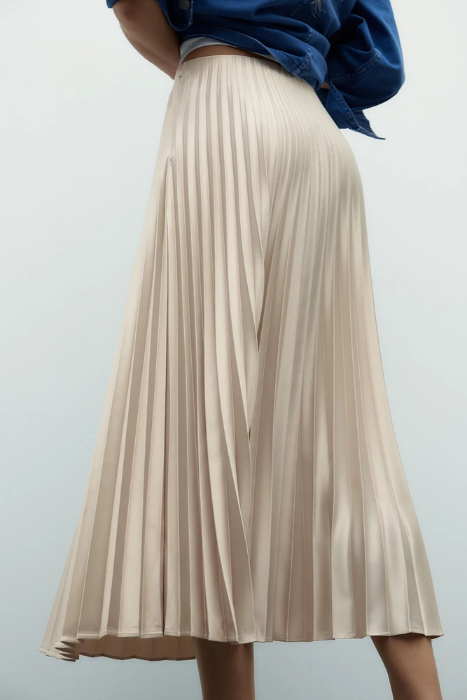 PLEATED SATIN MIDI SKIRT
