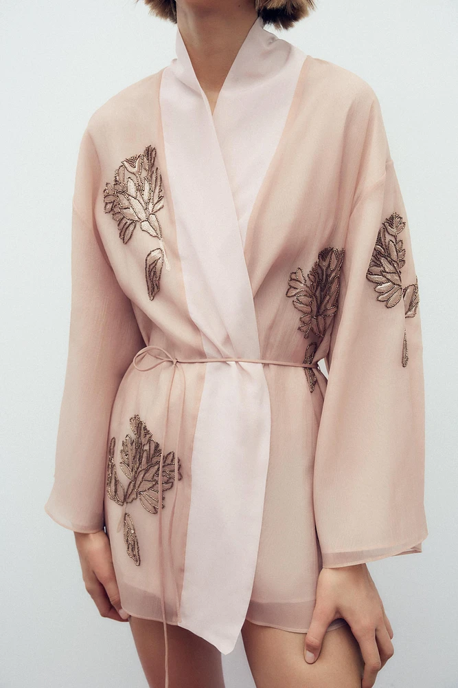 SHORT SILK BEADED KIMONO