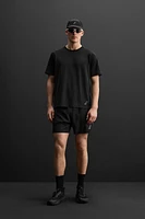 TEXTURED TRAINING T-SHIRT