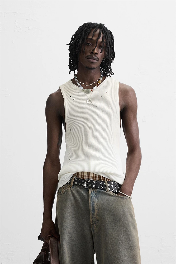 T-SHIRT EN MAILLE IMPRIMÉ SPRAY
