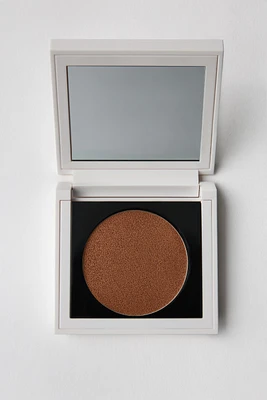 Cream bronzing powder