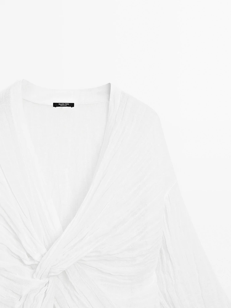 Textured shirt with knot detail