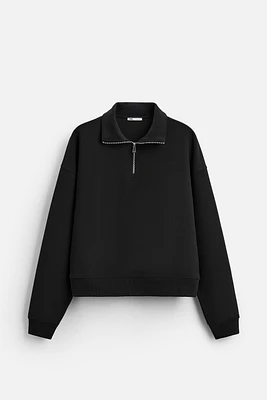 QUARTER ZIP TECHNICAL SWEATSHIRT