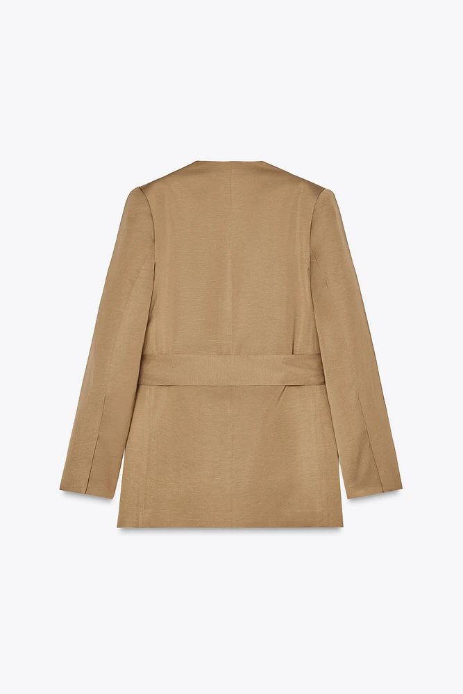 BELTED BLAZER WITH SHOULDER PADS