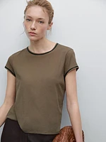 T-shirt contrastant avec liserés en cuir