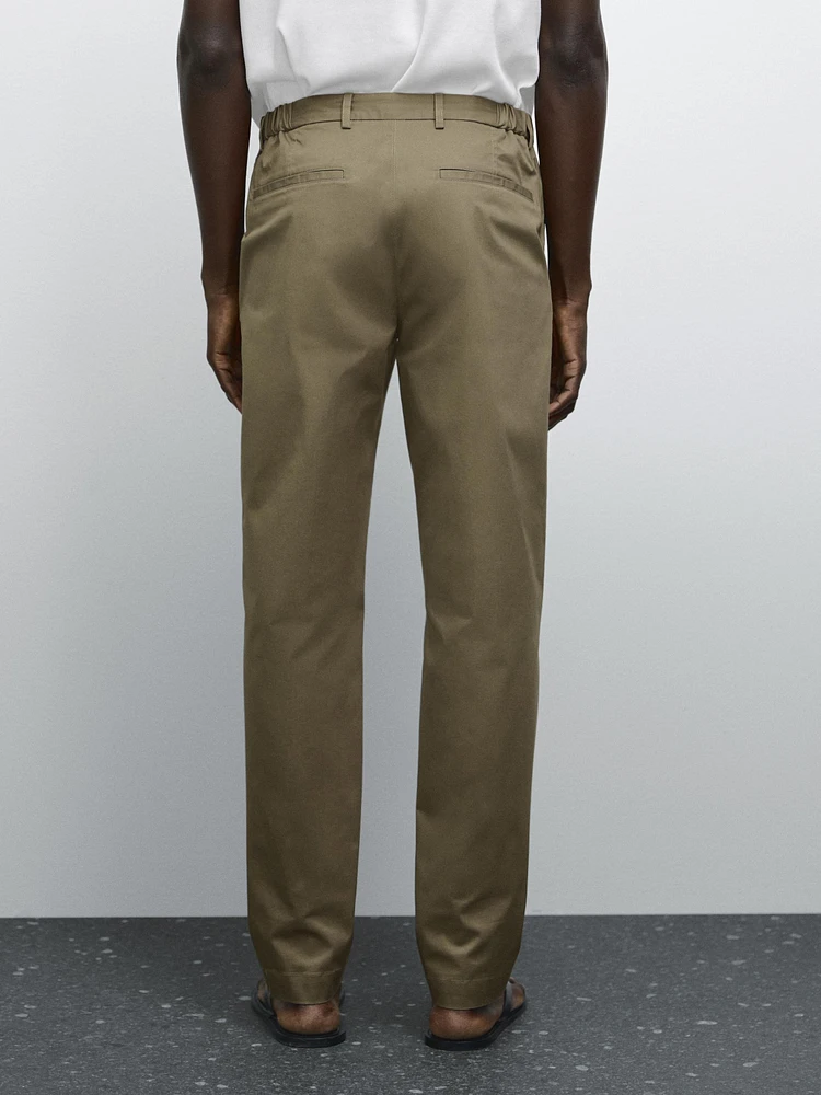 Pantalon tapered fit en coton mélangé